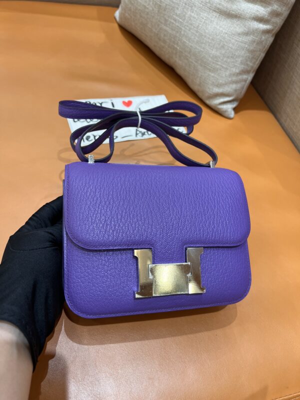 Constance 18 in Anemone Chevre Mysore