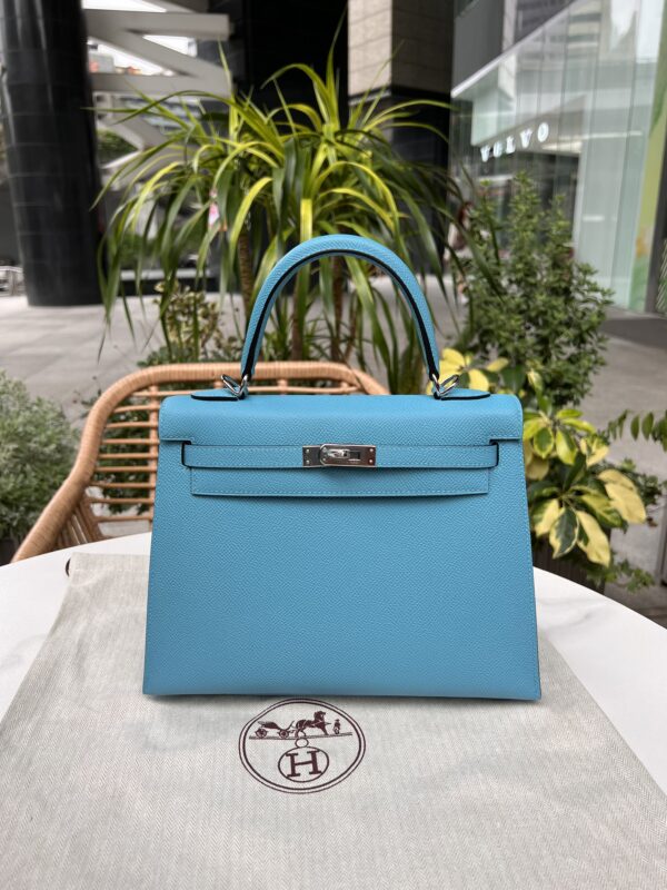 Kelly 25 in Bleu du Nord Epsom