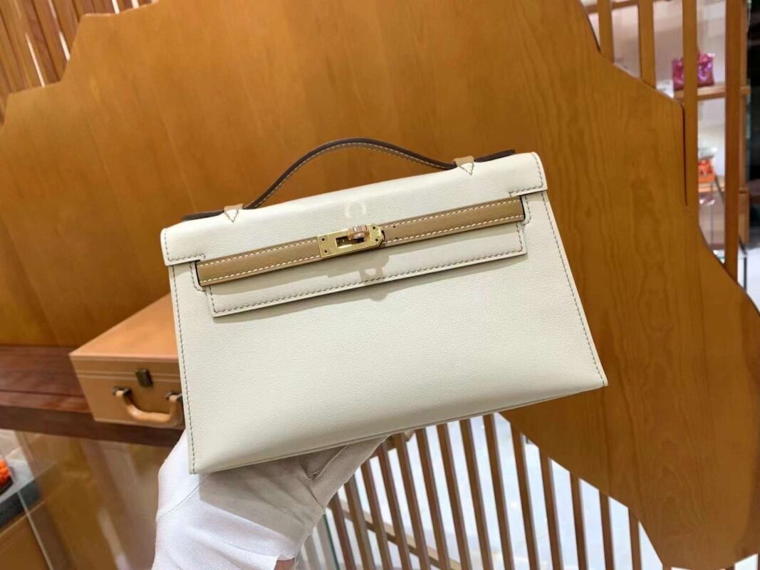 Kelly Pochette in White&Brown Swift