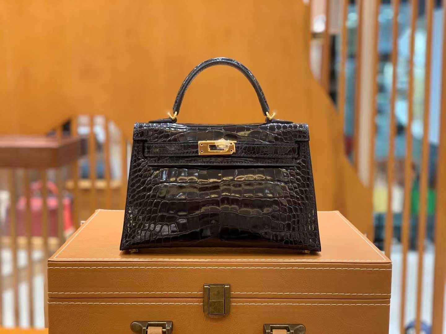 1000015783.jpg Mini Kelly in Shiny Black Crocodile GHW - Image 1