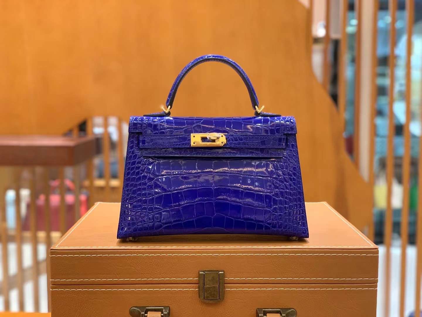 1000015819.jpg Mini Kelly in Shiny Blue Crocodile - Image 1