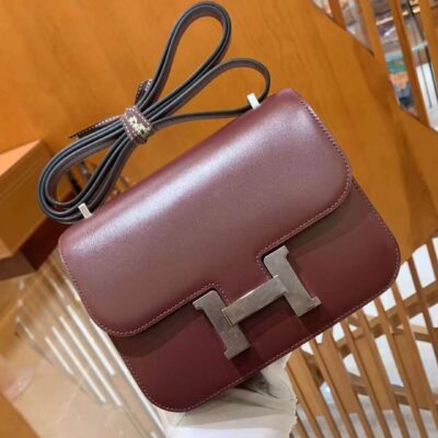 Constance 18 Box in Burgundy