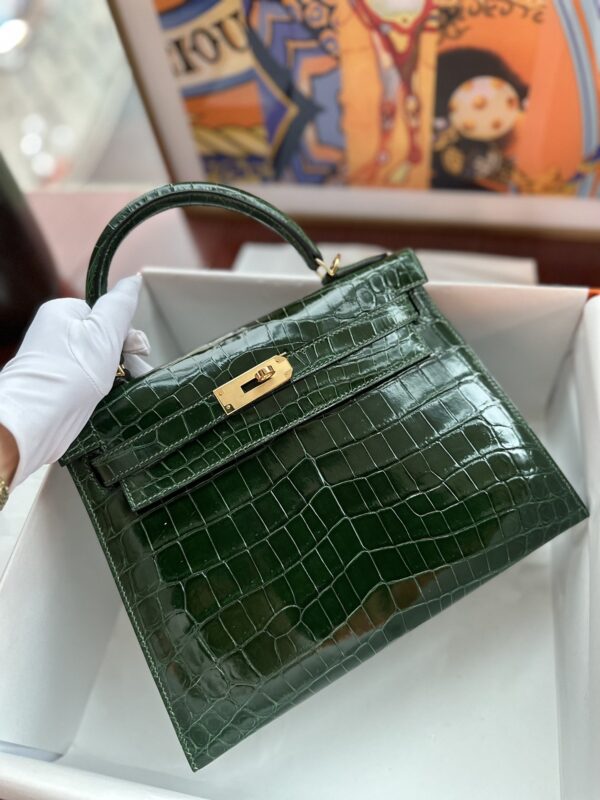 Kelly 28 in Emerald Shiny Niloticus Crocodile GHW