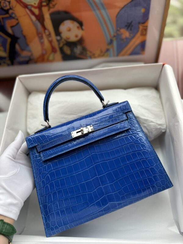 Kelly 25 in Blue Electric Shiny Niloticus Crocodile PHW