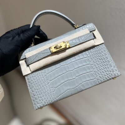 Mini Kelly in Gris Perle Matte Alligator