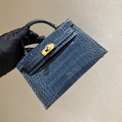 Mini Kelly in Blue Nuit Shiny Alligator