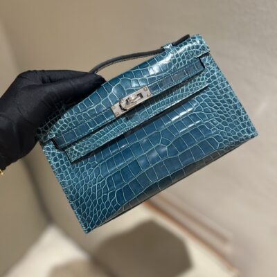 Kelly Pochette in Vert Bosphore Shiny Alligator