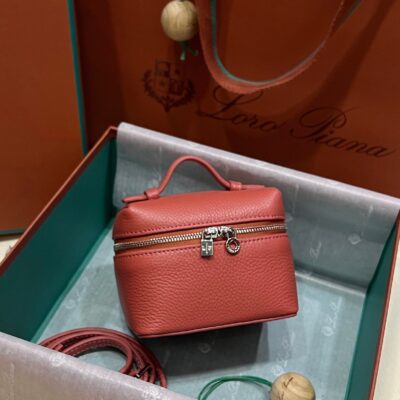 Loro Piana Extra Pocket Pouch L11.5