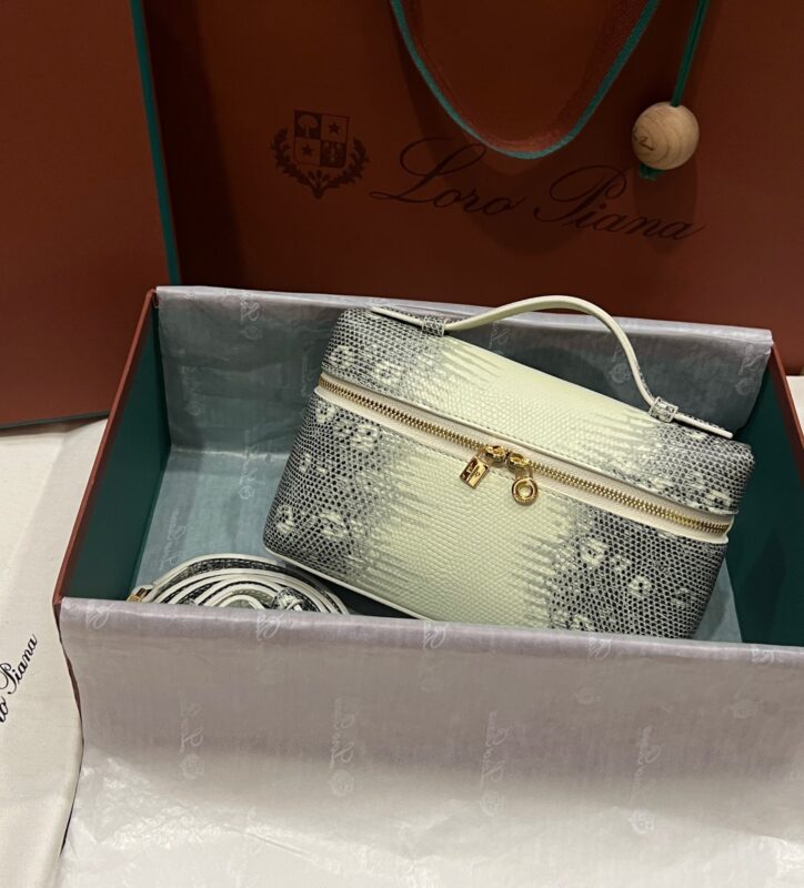 Loro Piana L19 Extra Pocket in Lizard