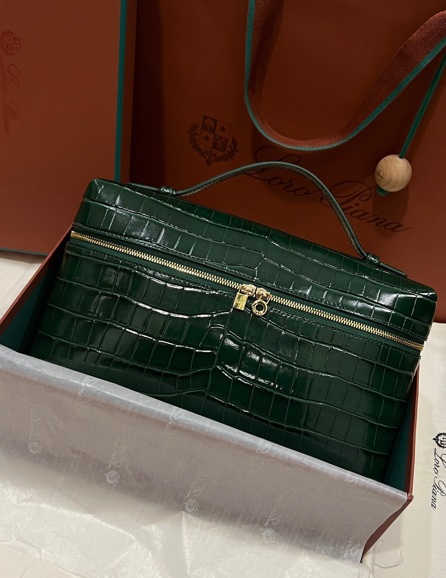 1000018082.jpg Loro Piana L27 Extra Pocket in Emerald Green Crocodile - Image 1