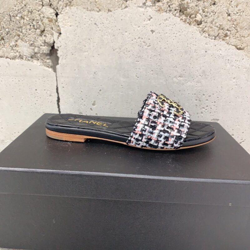 Chanel 23 SS Slippers