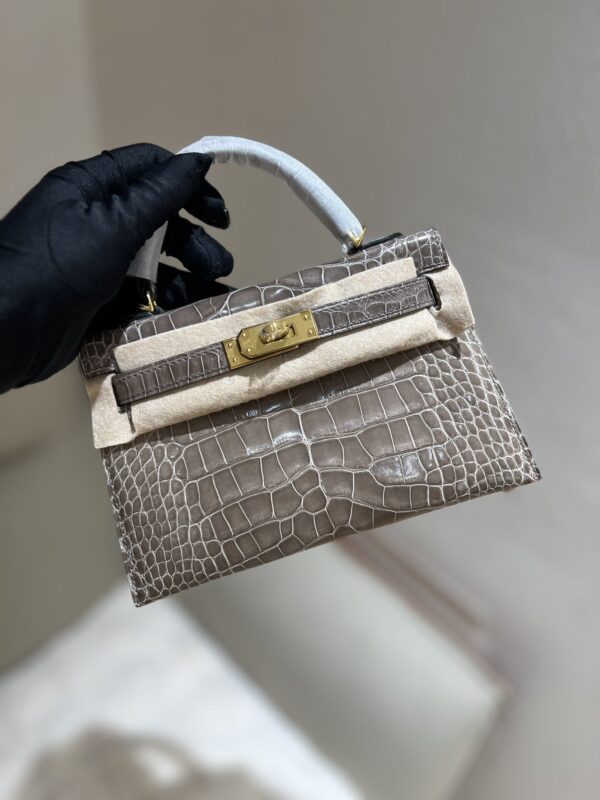 Mini Kelly in Etoupe Shiny Alligator