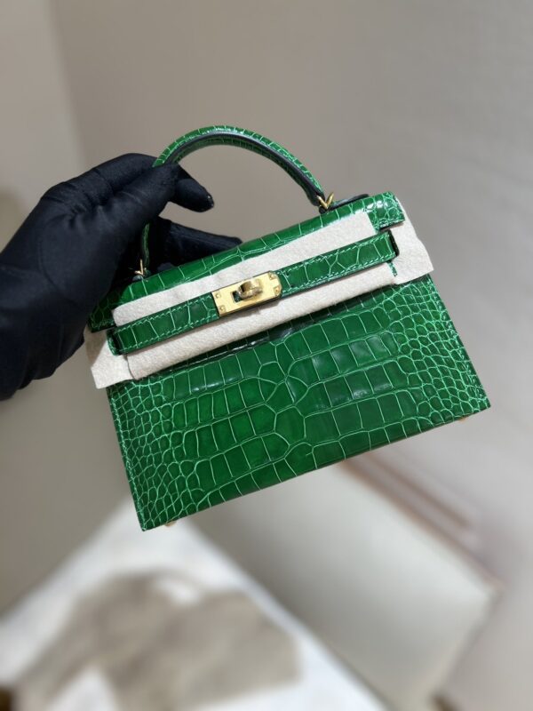 Mini Kelly Shinny Alligator Bamboo Green