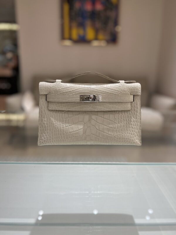 Pochette in Beton Matte Alligator