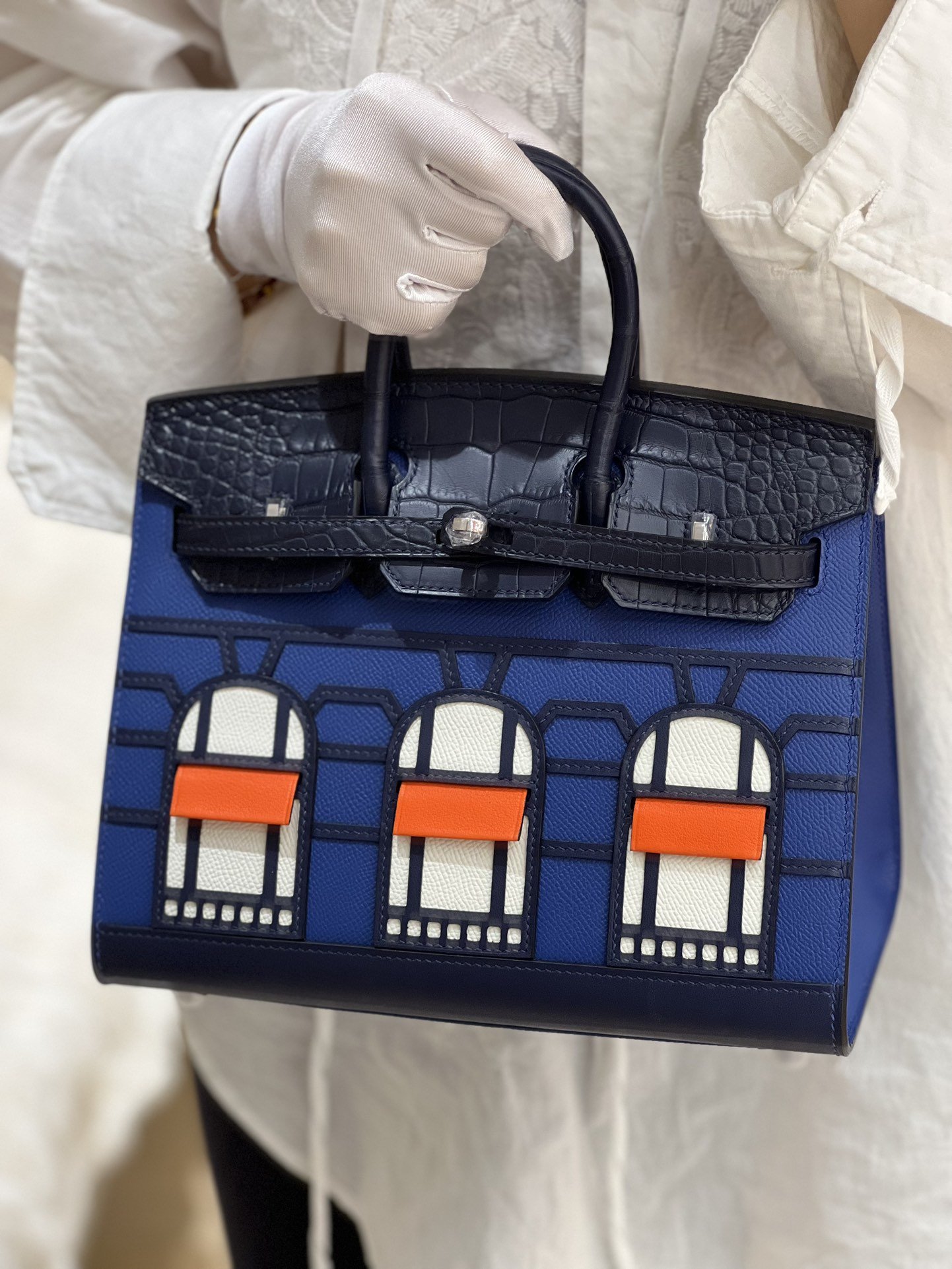Birkin Faubourg 20 in Noir Crocodile&Blue Epsom