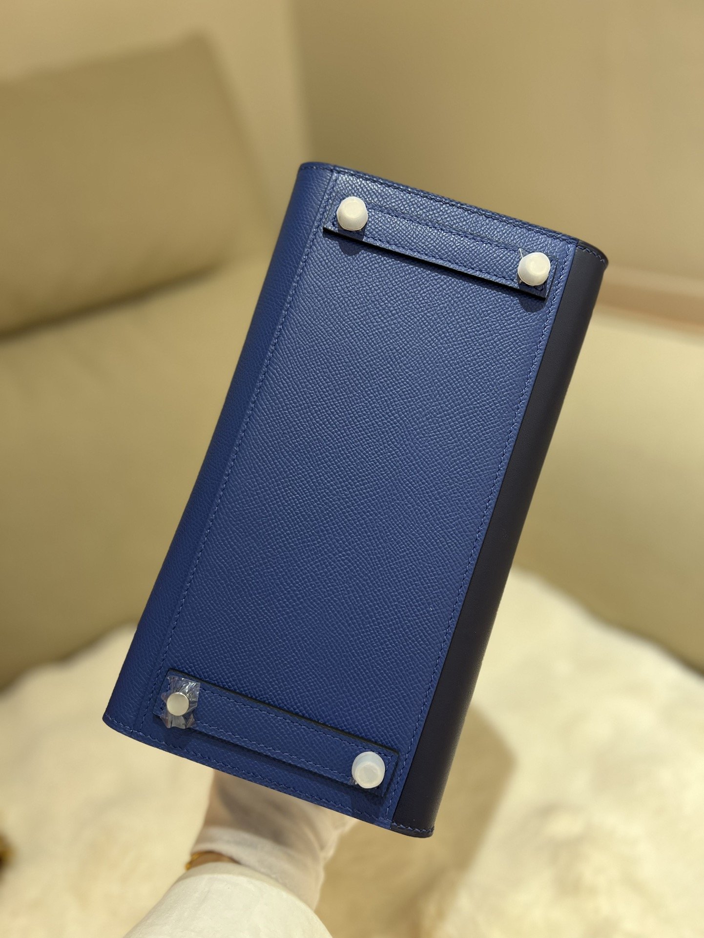 Birkin Faubourg 20 in Noir Crocodile&Blue Epsom - Image 7