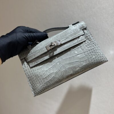 Kelly Pochette in Blue Glacier Shiny Alligator