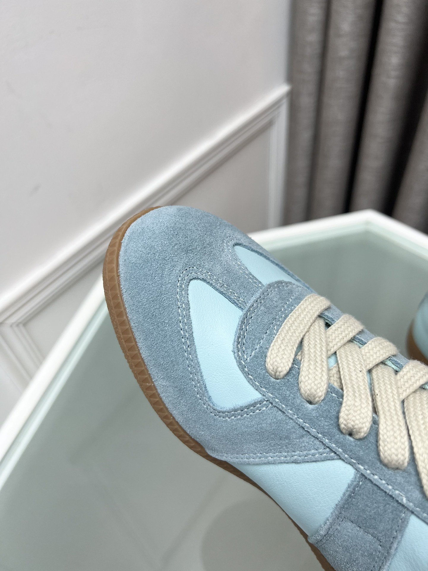 Maison Margiela Trainers - Image 2