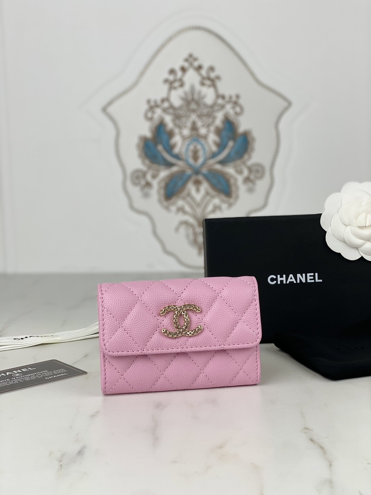 13709.jpg Chanel Card Holders - Image 1