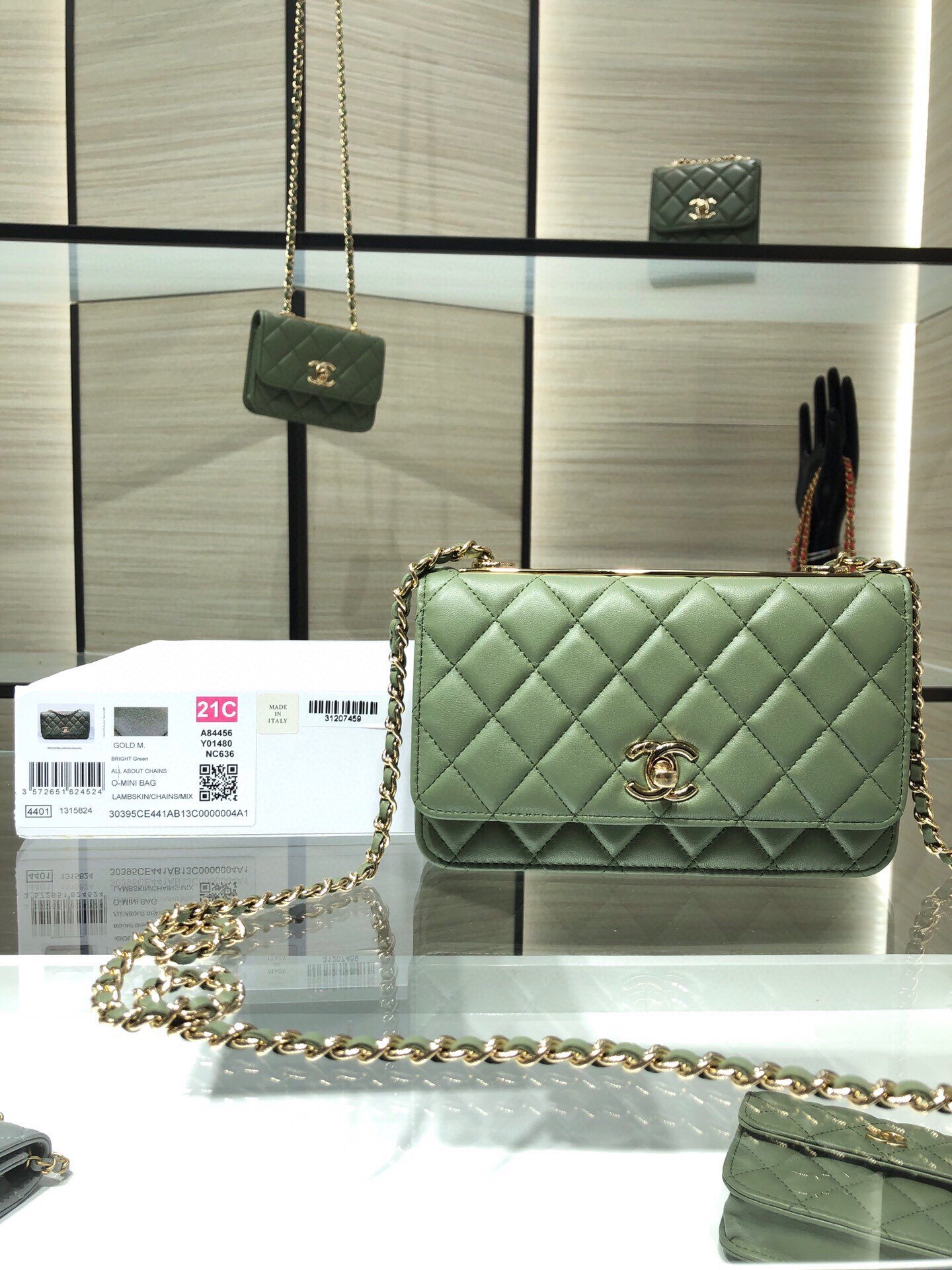 13877.jpg Chanel WOC Chain Bag - Image 1