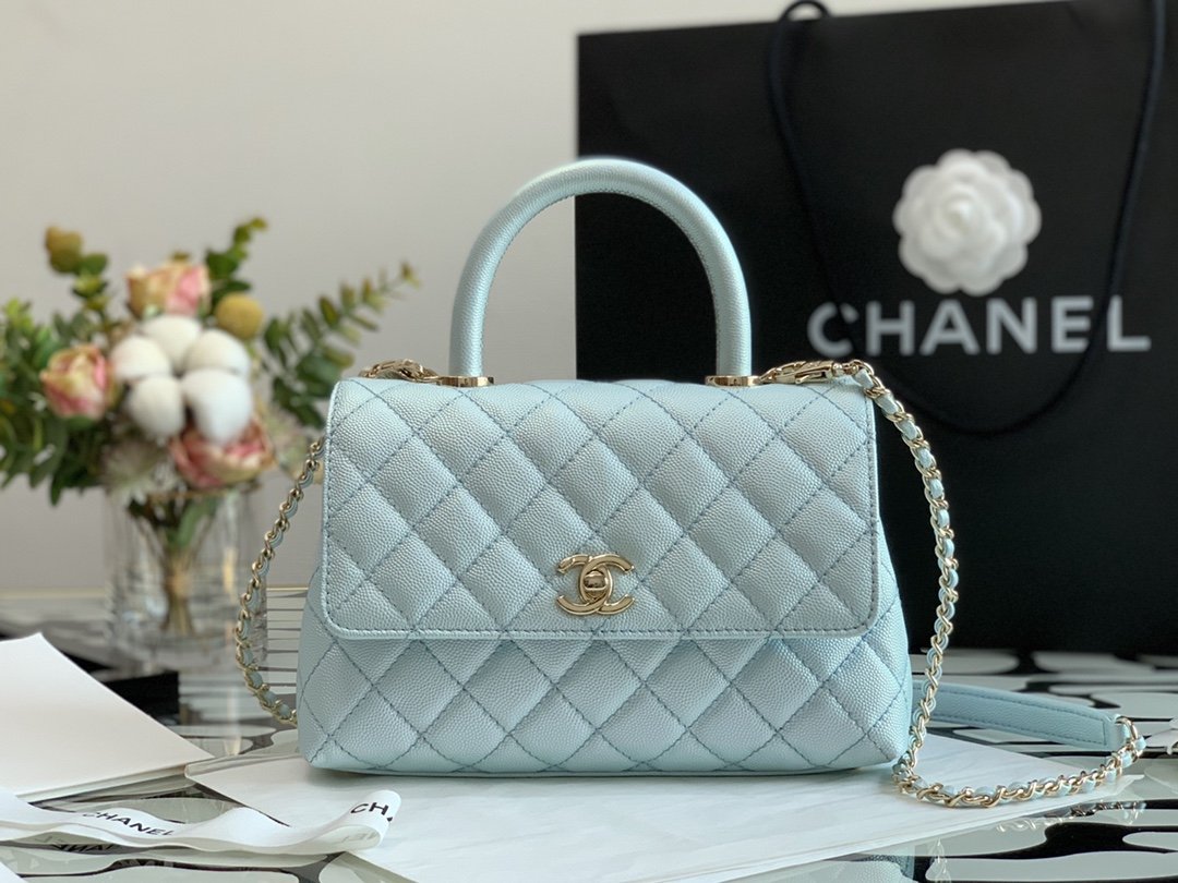17811.jpg Chanel Mini Coco Handle Bag - Image 1