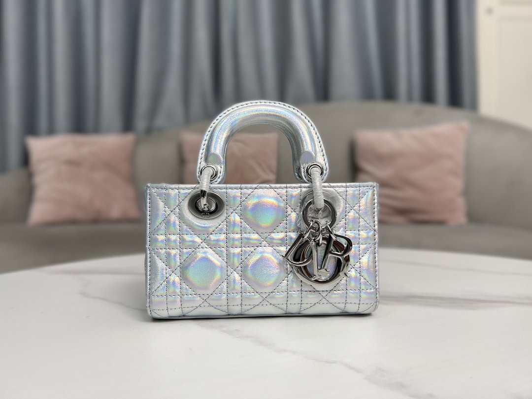 18202.jpg Dior Lady D-Joy Bag - Image 1