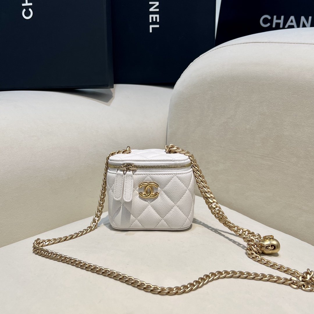 18871.jpg Chanel New 2023 Bag - Image 1