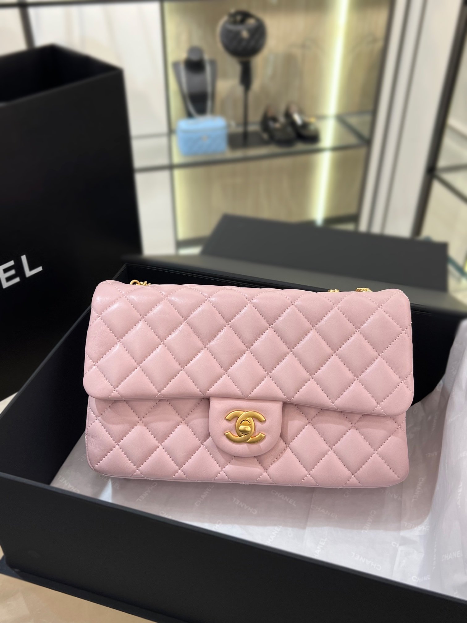 18930.jpg Chanel New 2023 Bag - Image 1