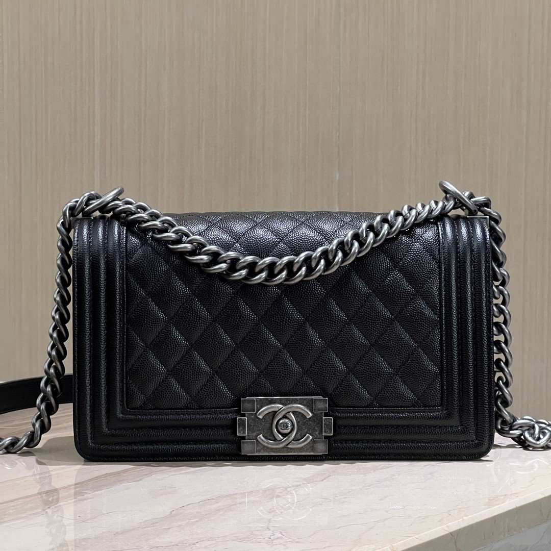19222.jpg Chanel Leboy 25 Bag - Image 1