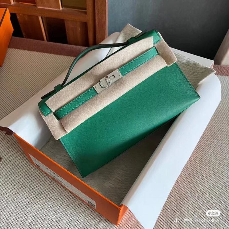 Kelly Pochette Swift