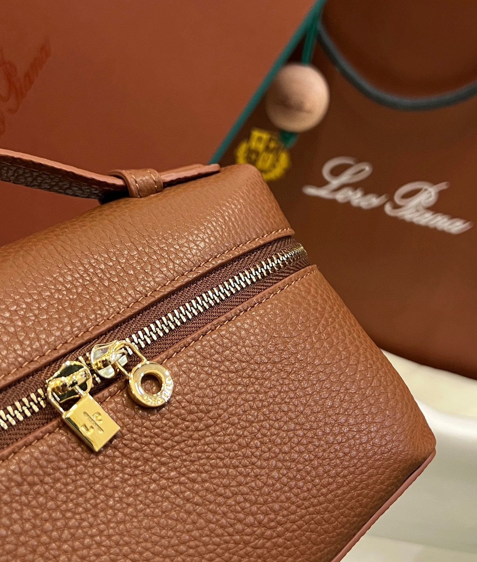 Loro Piana Neo L19 in Golden Brown Leather GHW - Image 6