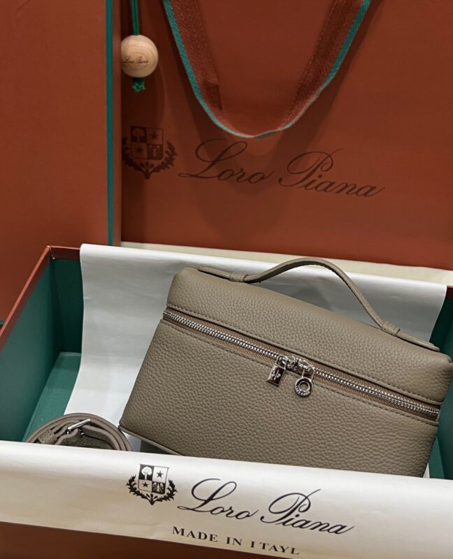 Loro Piana Neo L19 in Grey Leather