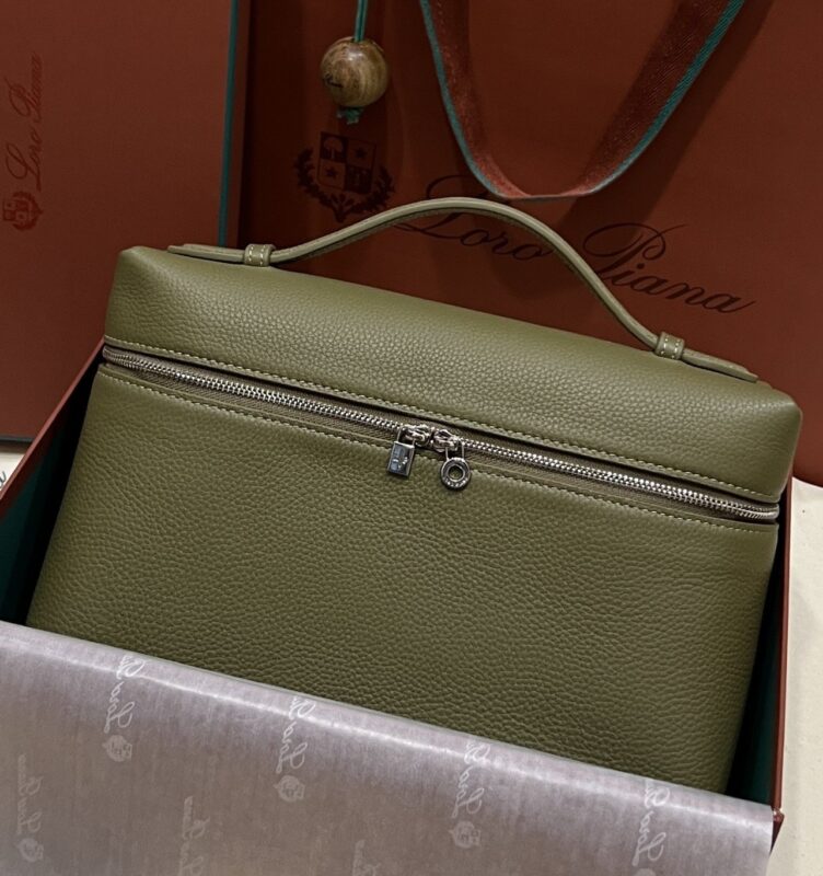 Loro Piana L27 in Olive Green Leather
