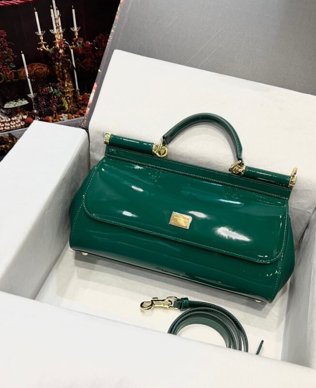 Dolce & Gabbana in Glossy Green Leather