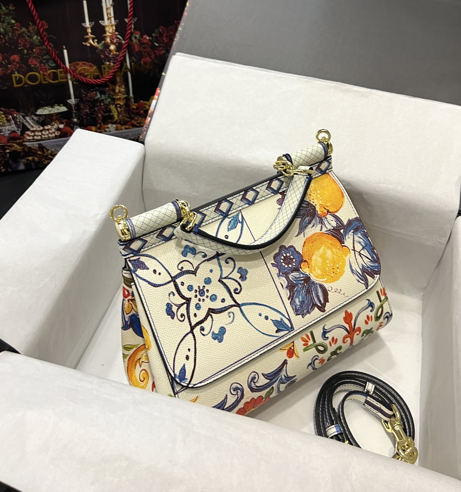 Dolce & Gabbana 25 Sicily Bag in Color Printing - Image 9