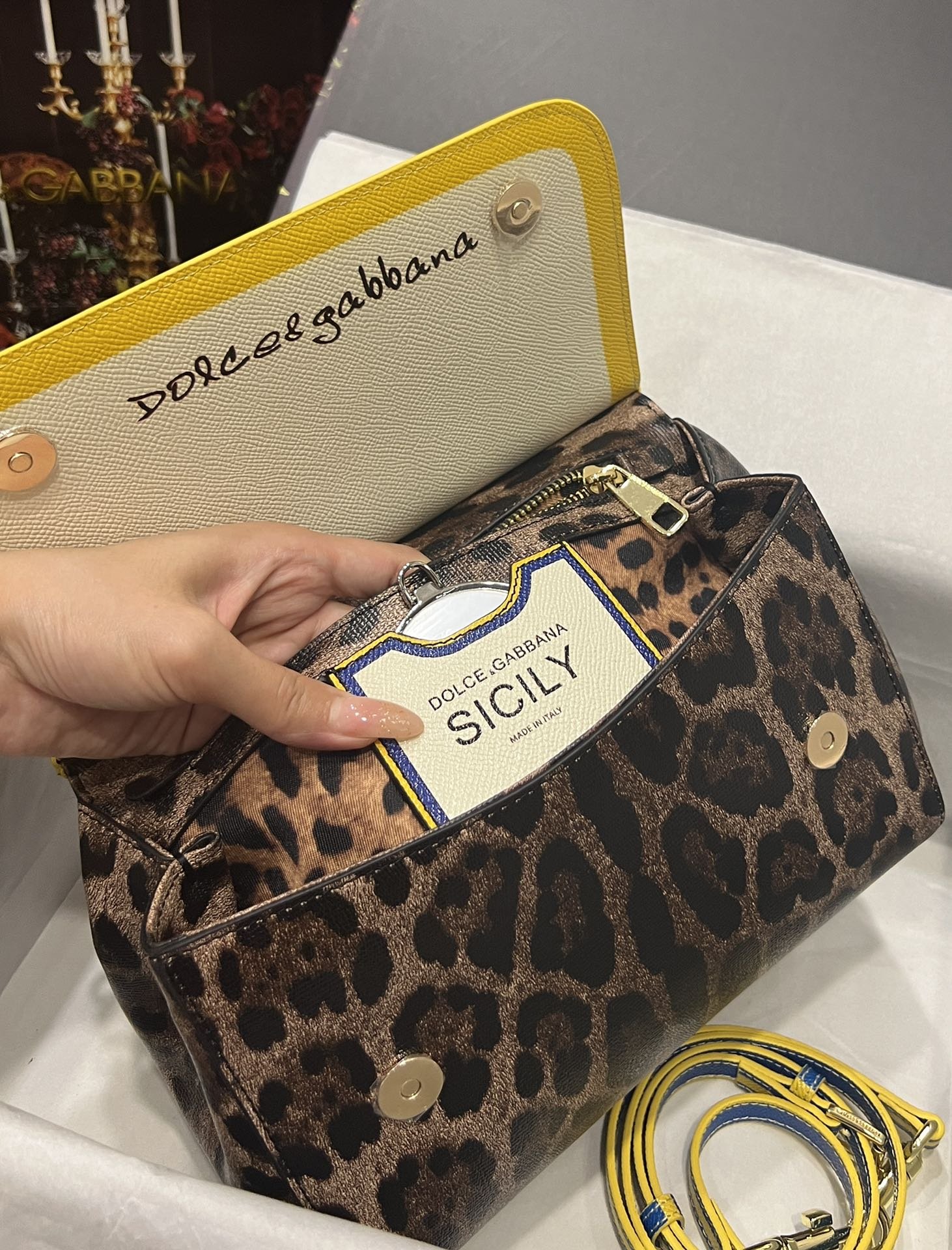 Dolce & Gabbana 25 Sicily Bag in Color Printing - Image 8