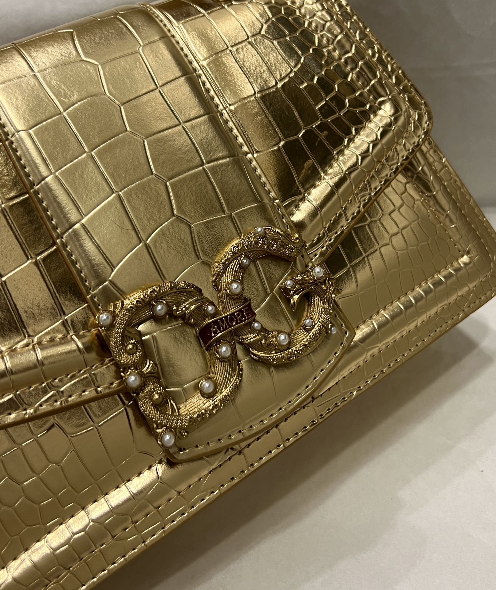 Dolce & Gabbana 27 Amore Bag in Crocodile Pattern - Image 7