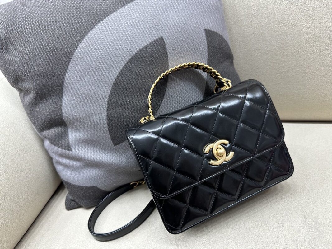 Chanel 23 SS Metal Letter Handle Flap Bag