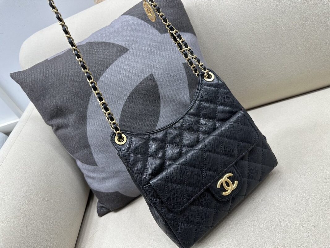Chanel 23 SS Hobo Bag