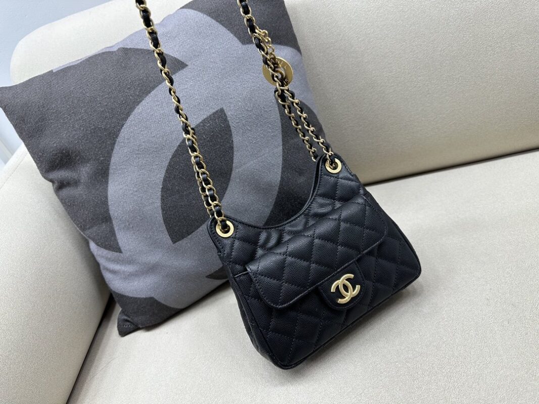Chanel 23 SS Hobo Bag