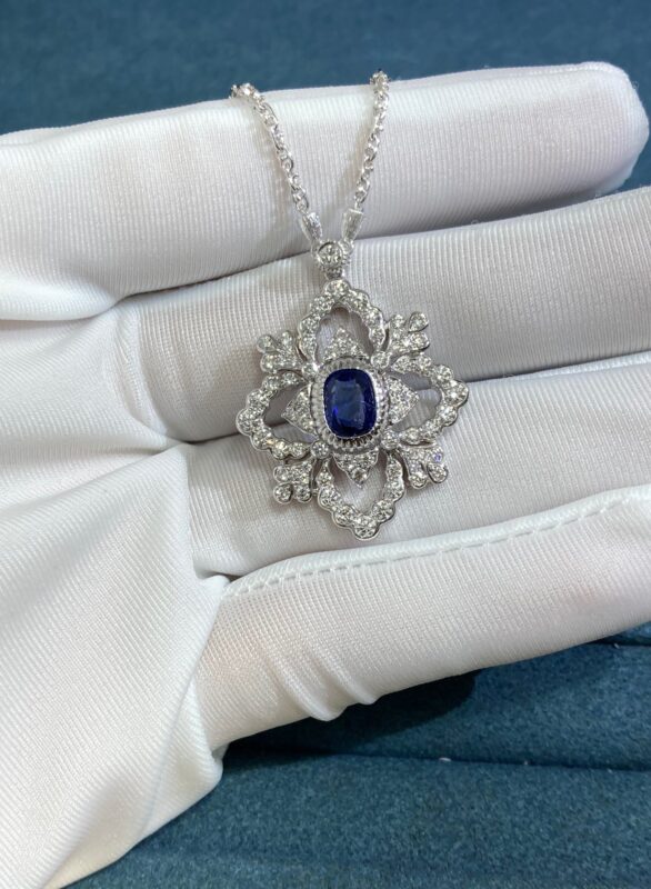 Buccellati Necklace, White Gold