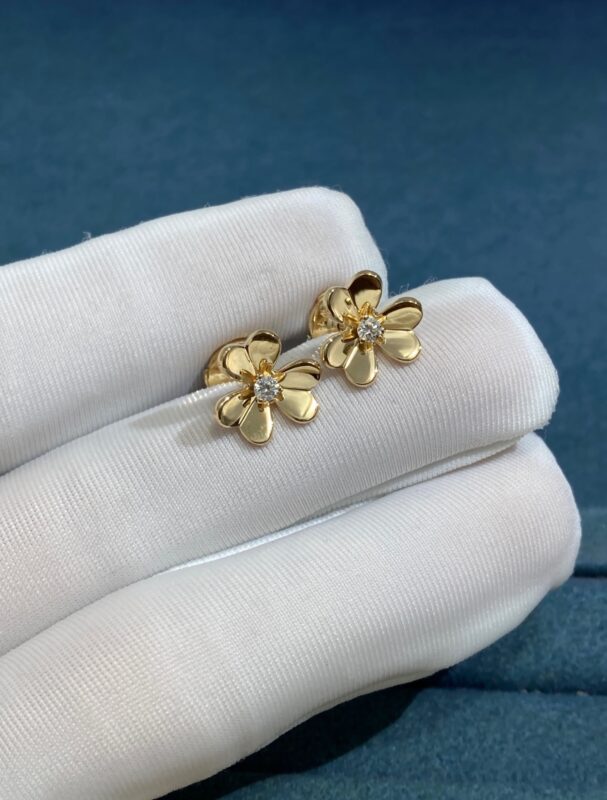 Triple Flower Stud Earrings, Yellow Gold