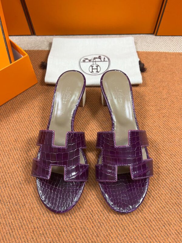 Hermes Oasis Sandals in Purple Crocidile