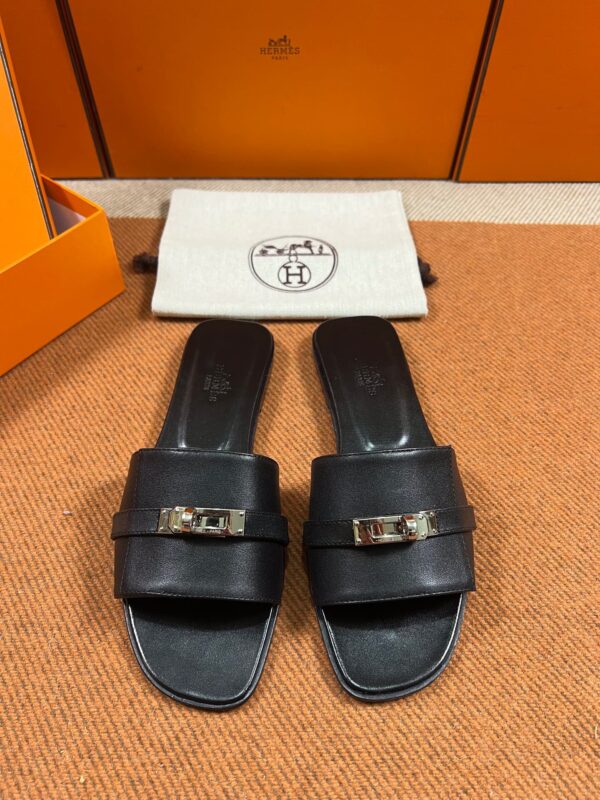 Hermes Black Giulia Sandals