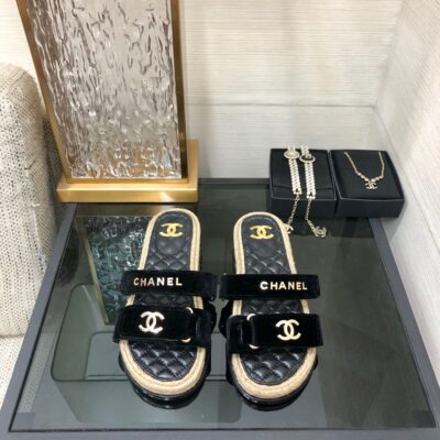 Chanel 2023 Spring/Summer Velcro Sandals