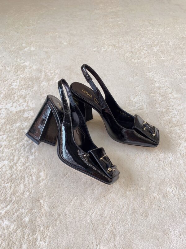 Louis Vuitton New 2023 Shake Shoes