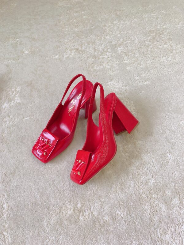 Louis Vuitton New 2023 Shake Shoes