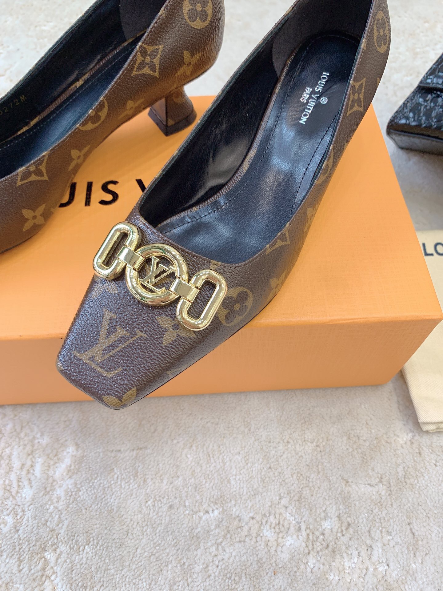 Louis Vuitton High Heels - Image 7