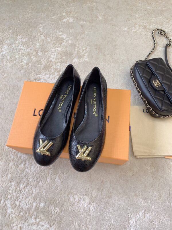 Louis Vuitton New 2023 Ballet Shoes.
