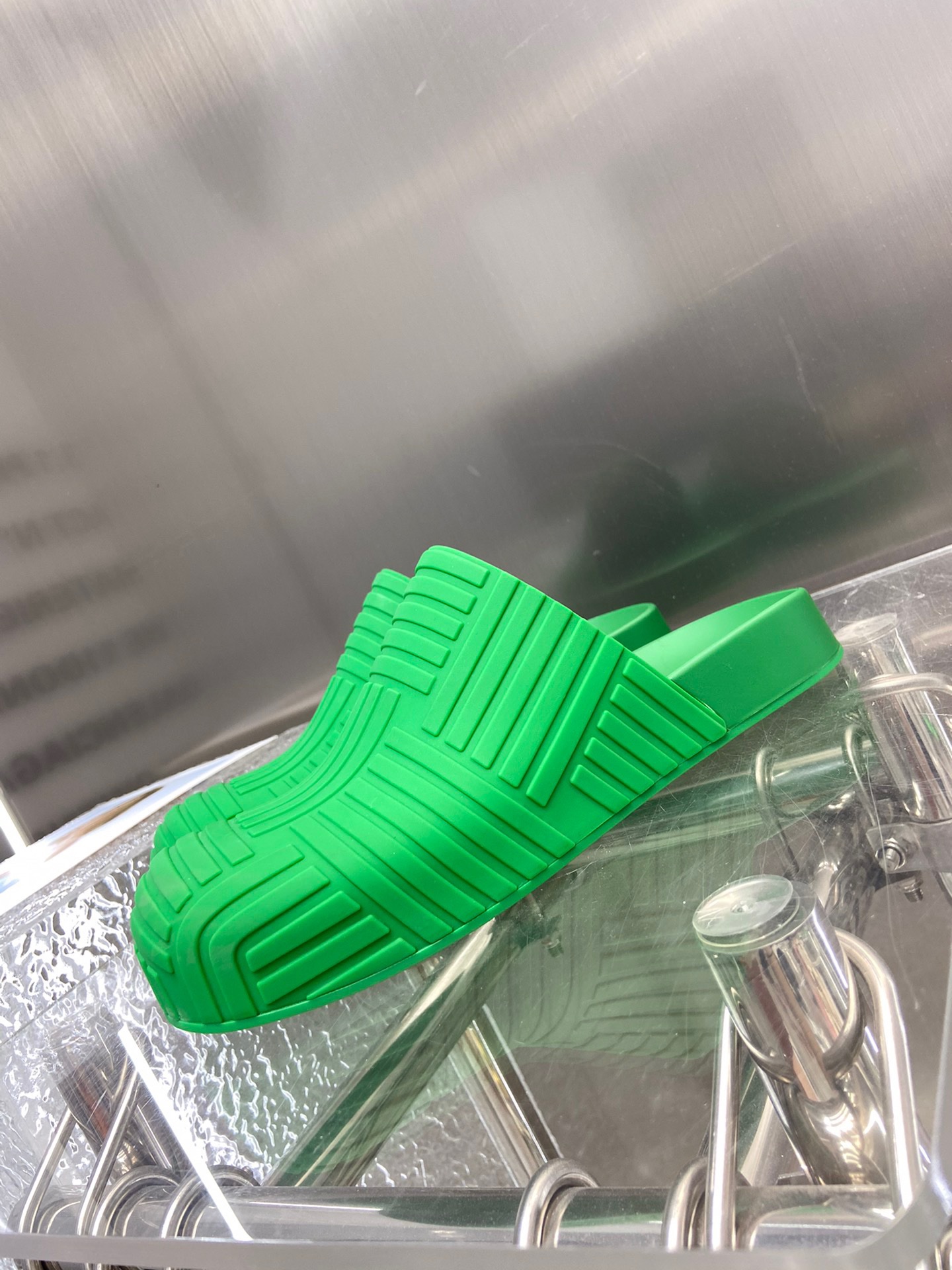 Bottega Veneta Slippers - Image 4